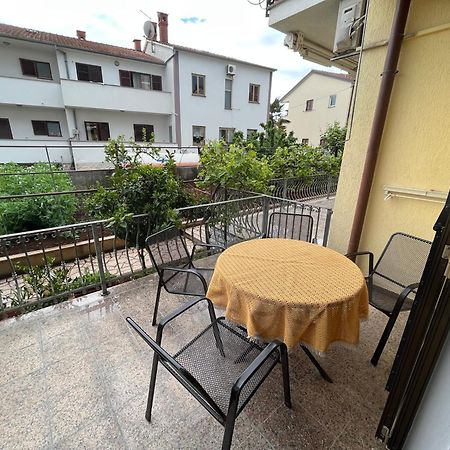 Holiday Apartments Sonne Ровінь Екстер'єр фото